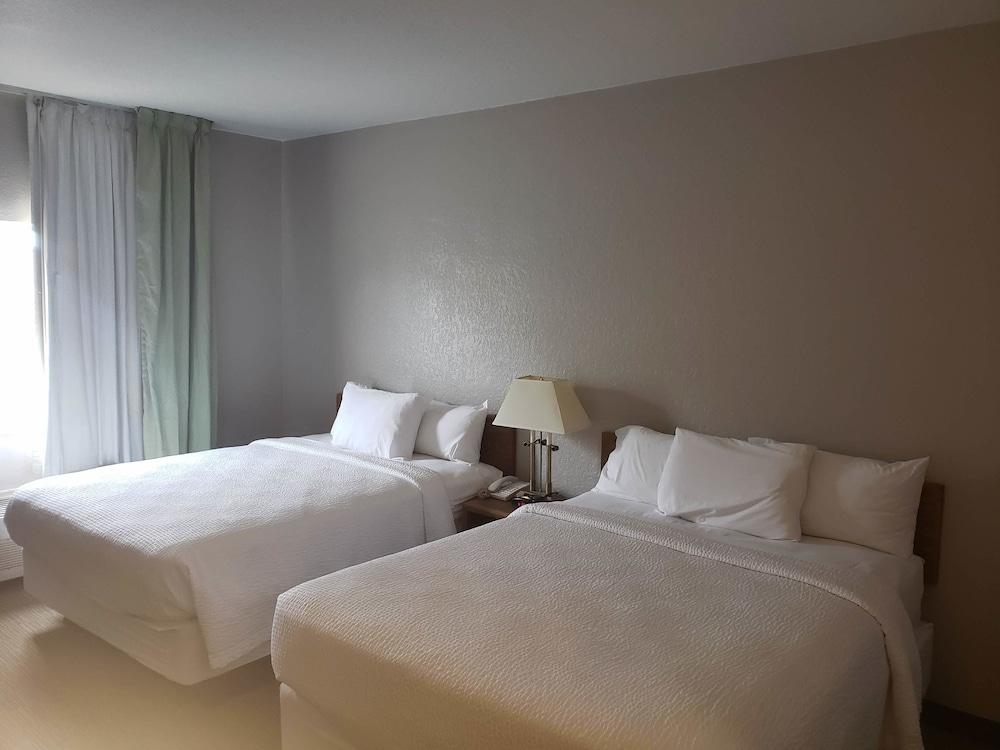 Country Inn & Suites By Radisson, Fairview Heights, Il מראה חיצוני תמונה
