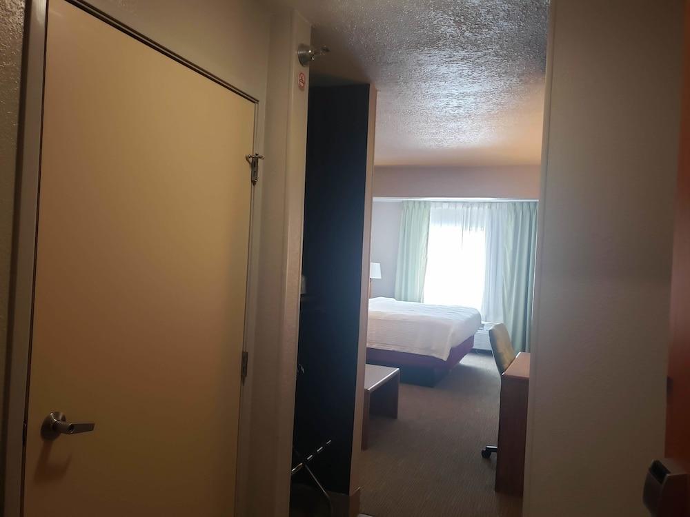 Country Inn & Suites By Radisson, Fairview Heights, Il מראה חיצוני תמונה