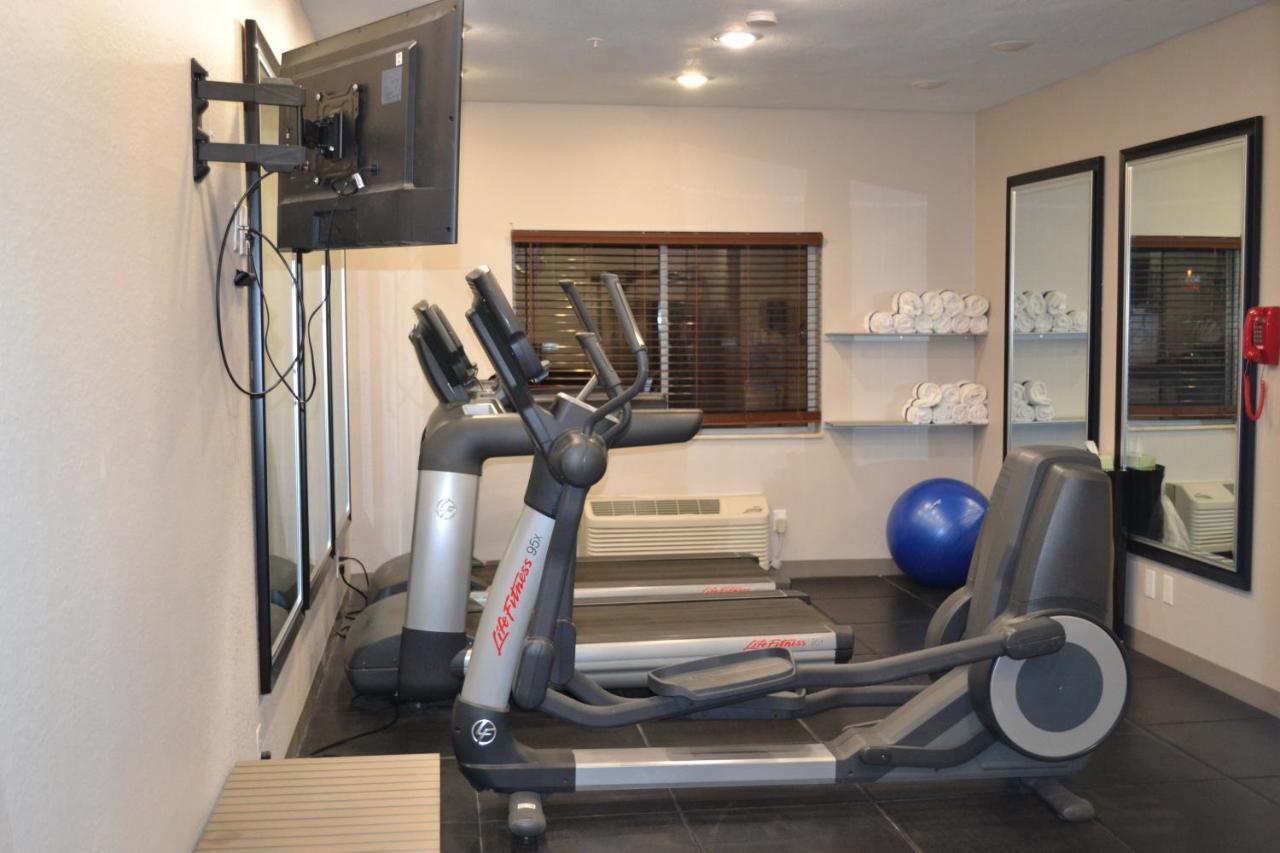 Country Inn & Suites By Radisson, Fairview Heights, Il מראה חיצוני תמונה